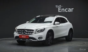 Mercedes-Benz GLA 220 