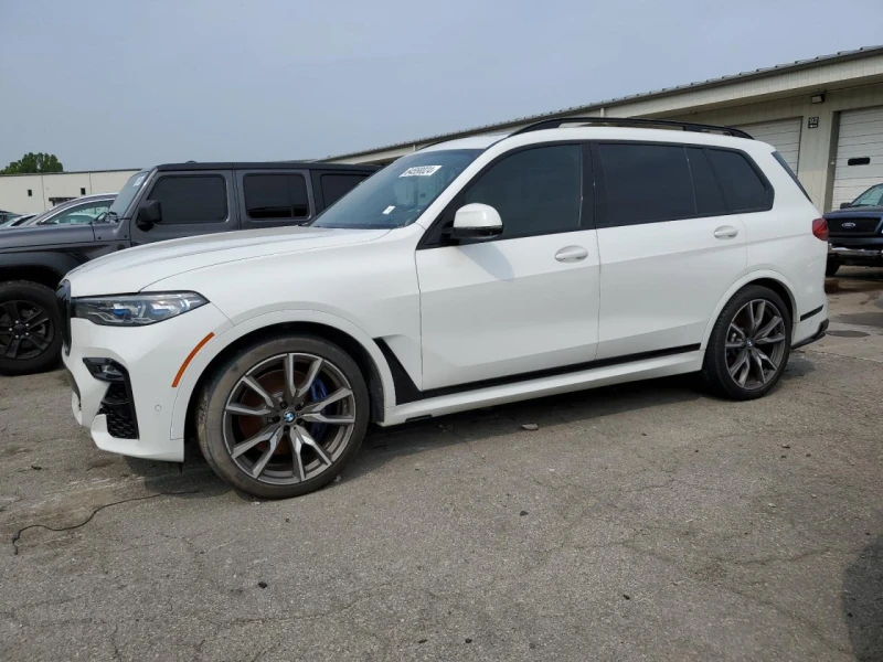 BMW X7 4.4L 8 All wheel drive, снимка 1 - Автомобили и джипове - 47346065