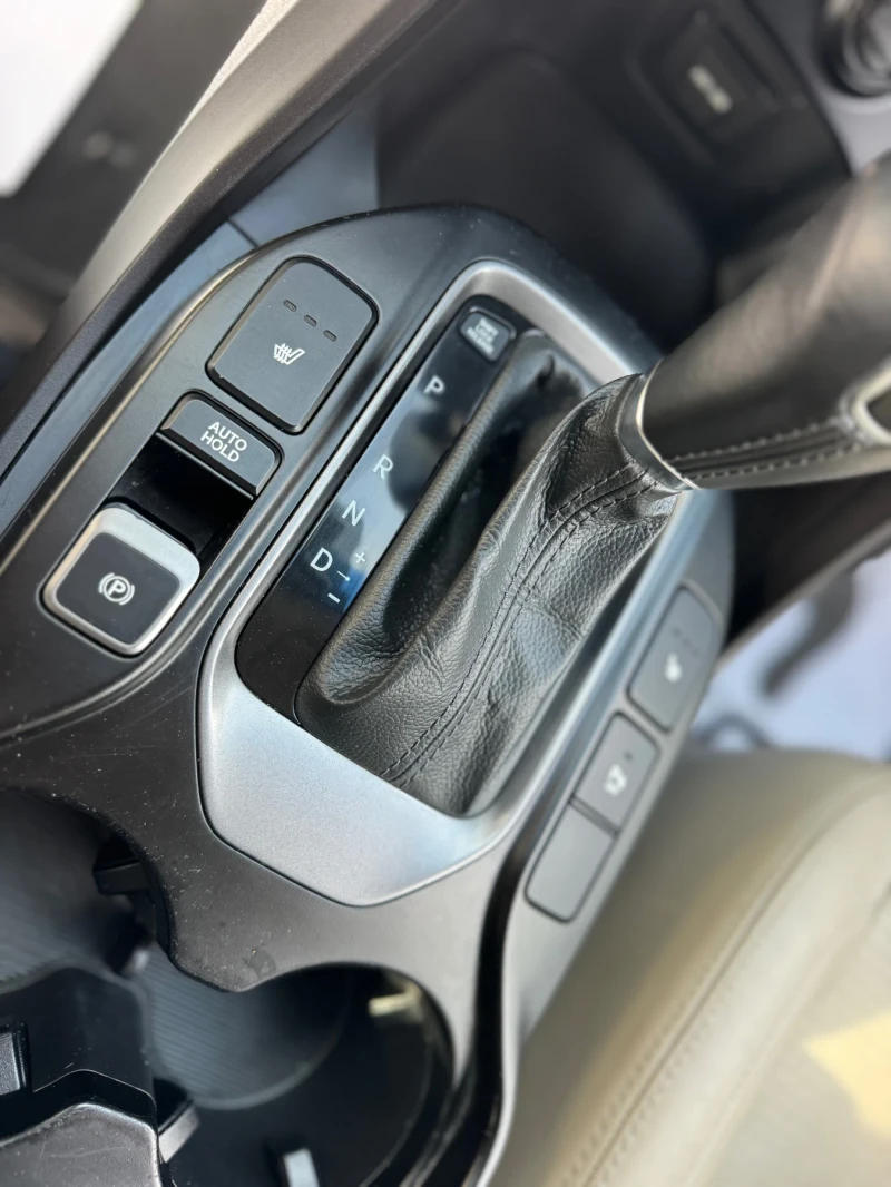 Hyundai Santa fe 2.2D 4x4 ЛИЗИНГ 100% ОДОБРЕНИЕ, снимка 15 - Автомобили и джипове - 49749673