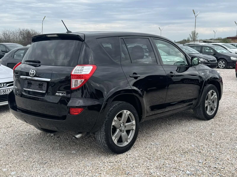 Toyota Rav4 2.2D-CAT 150ks, снимка 4 - Автомобили и джипове - 49753187