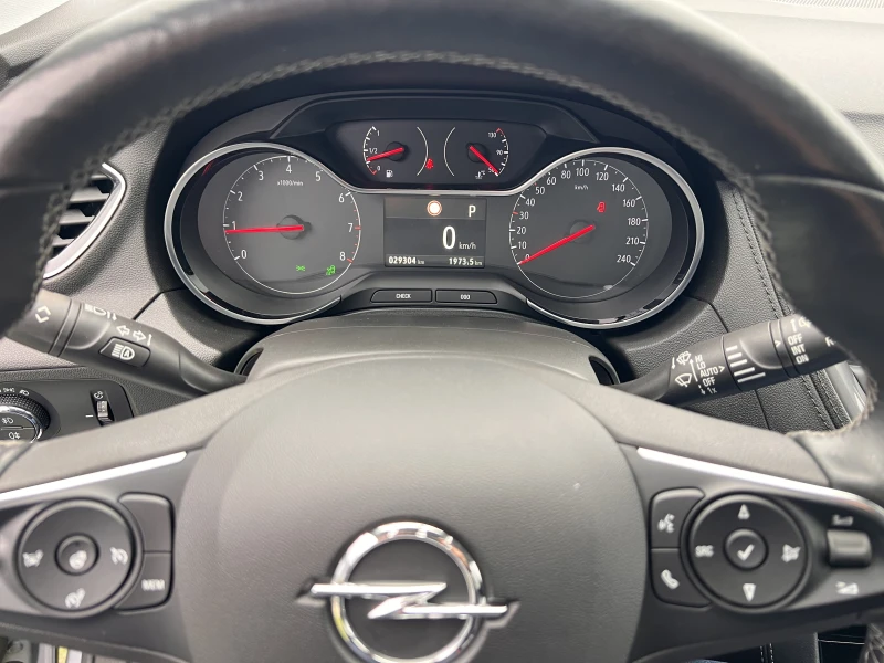 Opel Grandland X INNOVATION/1.5CDTI/130к.с./8АТ, снимка 8 - Автомобили и джипове - 51935749