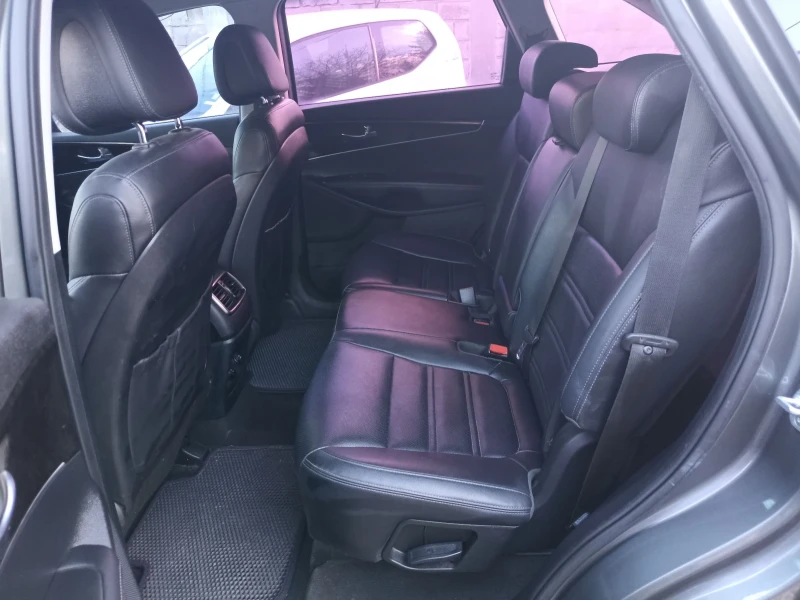 Kia Sorento 2.0 CRDi 4x4 6+ 1, снимка 13 - Автомобили и джипове - 52412455