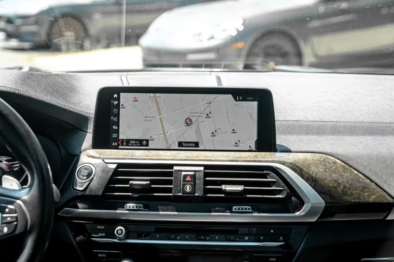 BMW X4 M40I* HEAD-UP* M-BRAKES* HARMAN* PANO* KEYLESS, снимка 10 - Автомобили и джипове - 52446775