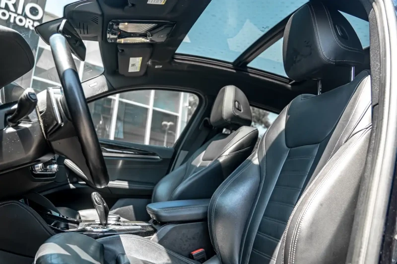 BMW X4 M40I* HEAD-UP* M-BRAKES* HARMAN* PANO* KEYLESS, снимка 13 - Автомобили и джипове - 52446775