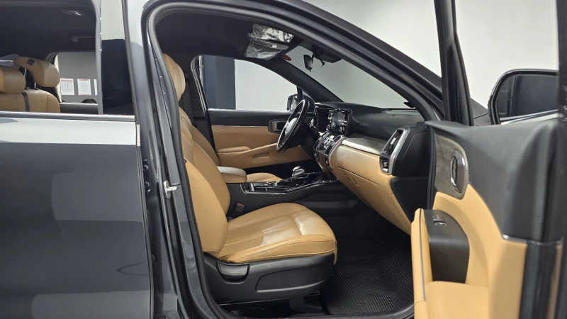 Kia Sorento 2.2CRDI/4x4/Пълна сервизна !!!, снимка 7 - Автомобили и джипове - 53373432