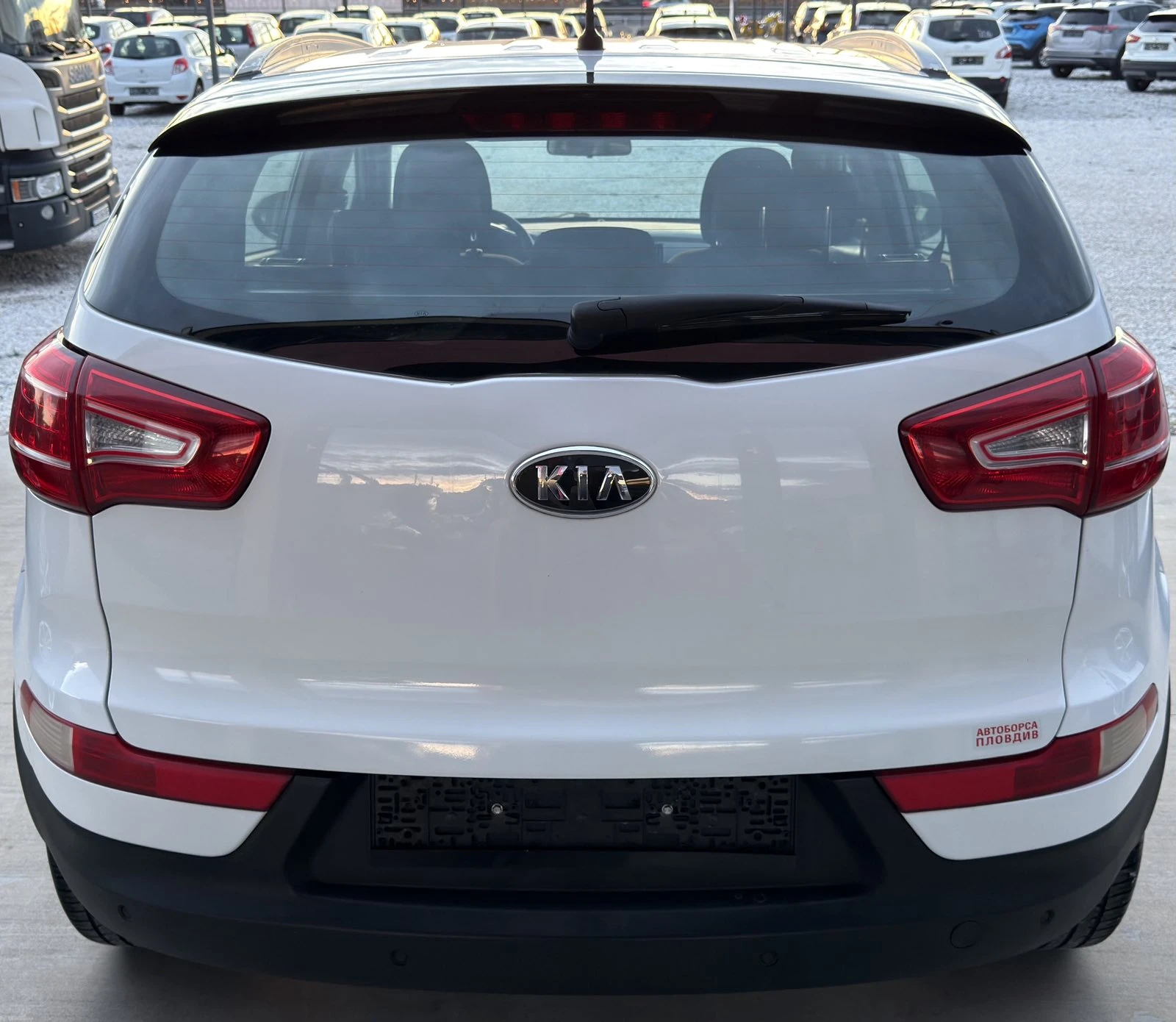 Kia Sportage 1.6 i GDI ''TOP' - изображение 6