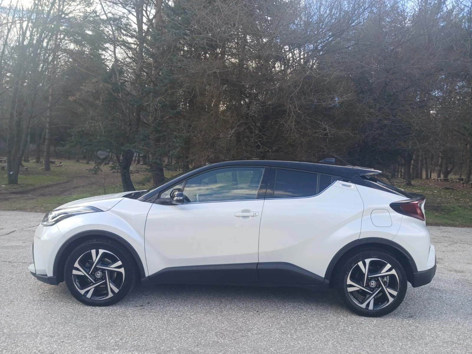 Toyota C-HR undefined | Auto.bg — изображение 1