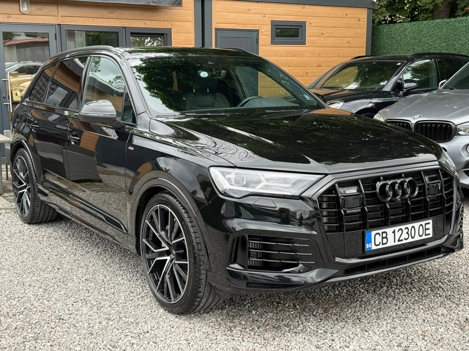 Audi Q7 55TFSI-e/V6/Plug in Hybrid/Facelift/381hp/Quattro/, снимка 3 - Автомобили и джипове - 54682805