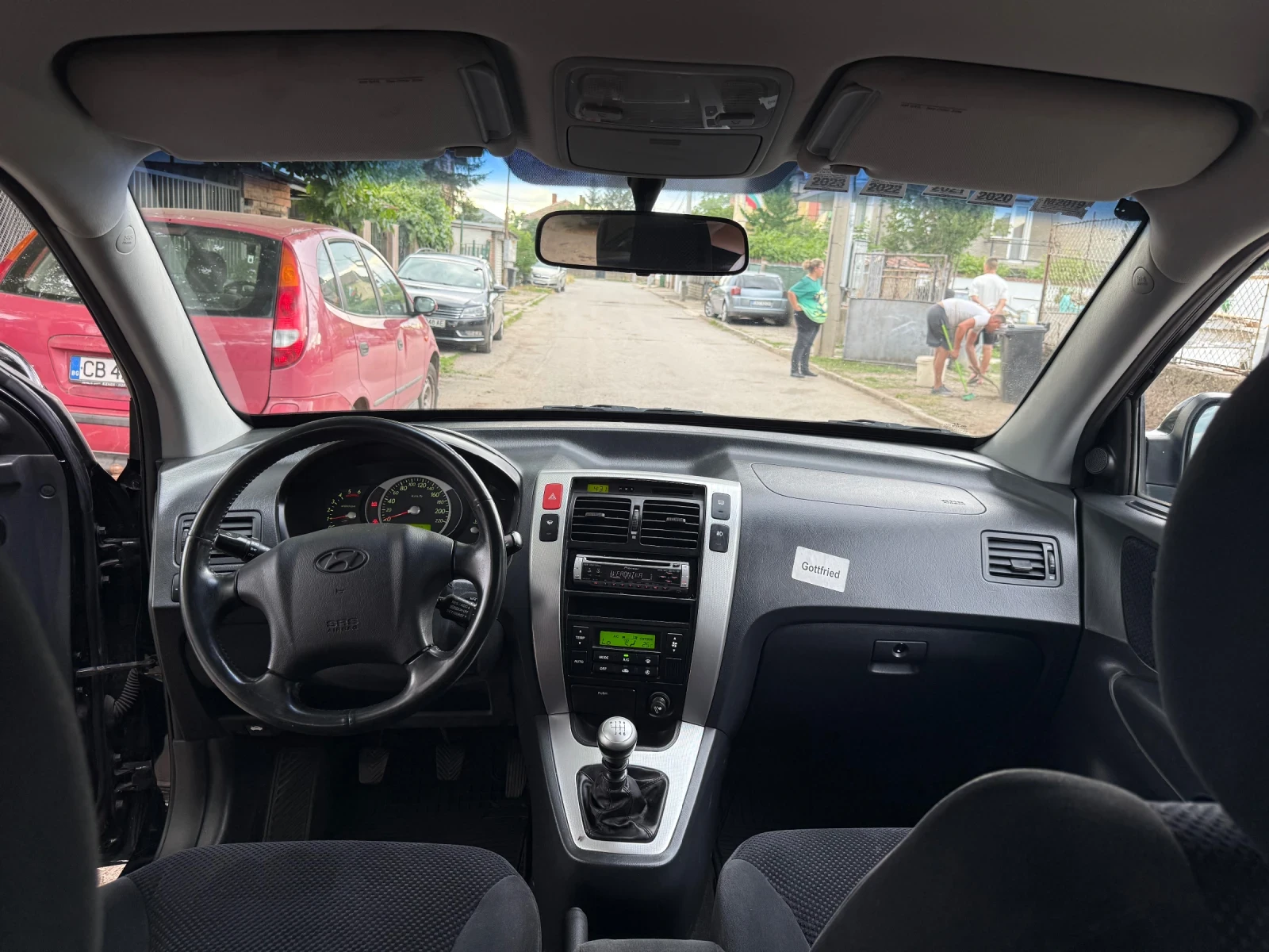 Hyundai Tucson Comfort+ , снимка 12 - Автомобили и джипове - 55178440