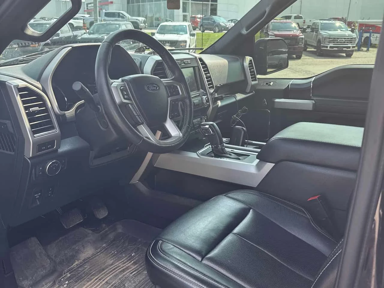 Ford F150 * 4WD SuperCrew Box * CARFAX * АВТОКРЕДИТ, снимка 14 - Автомобили и джипове - 55647214