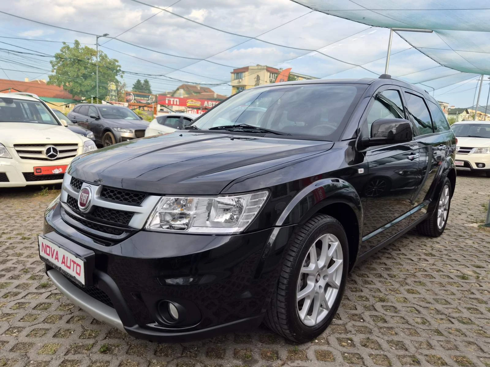 Fiat Freemont 2.0D-170кс-4X4-AUTOMATIC-7 МЕСТА