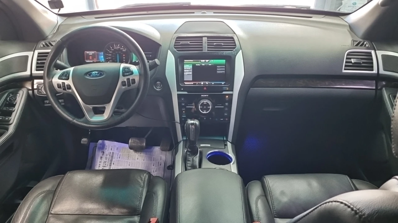 Ford Explorer 3.5 AWD - САМО 30% АВАНС, снимка 13 - Автомобили и джипове - 56368573