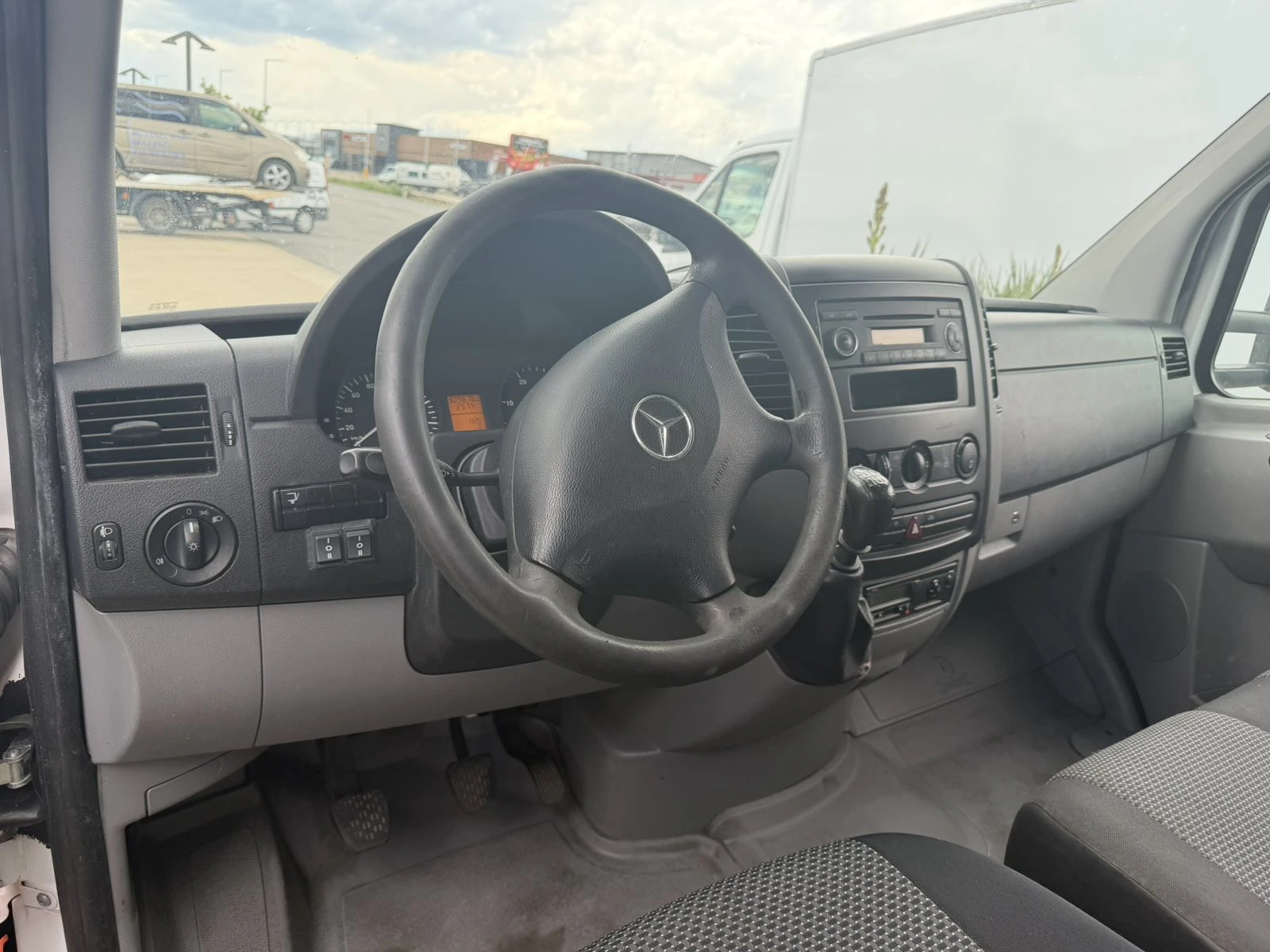 Mercedes-Benz Sprinter 513 Фургон/Падащ борд, снимка 7 - Бусове и автобуси - 54549782