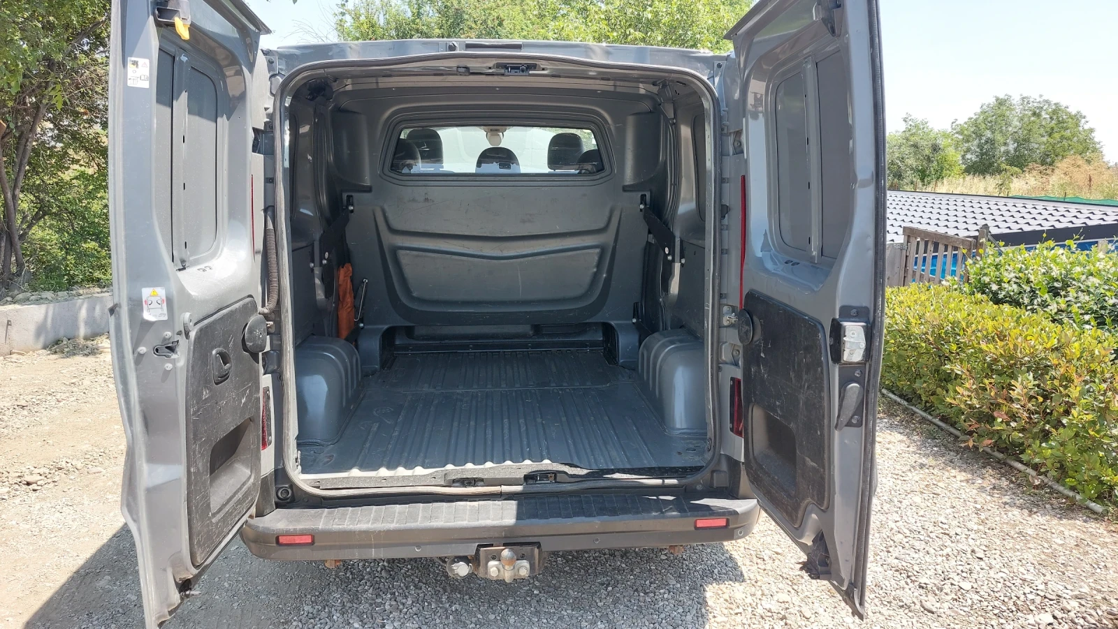 Renault Trafic L, снимка 7 - Бусове и автобуси - 55604607