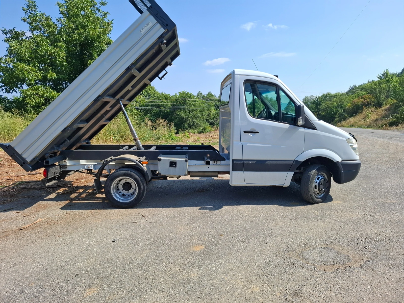 Mercedes-Benz Sprinter 411 самосвал с климатик, снимка 3 - Бусове и автобуси - 55606995