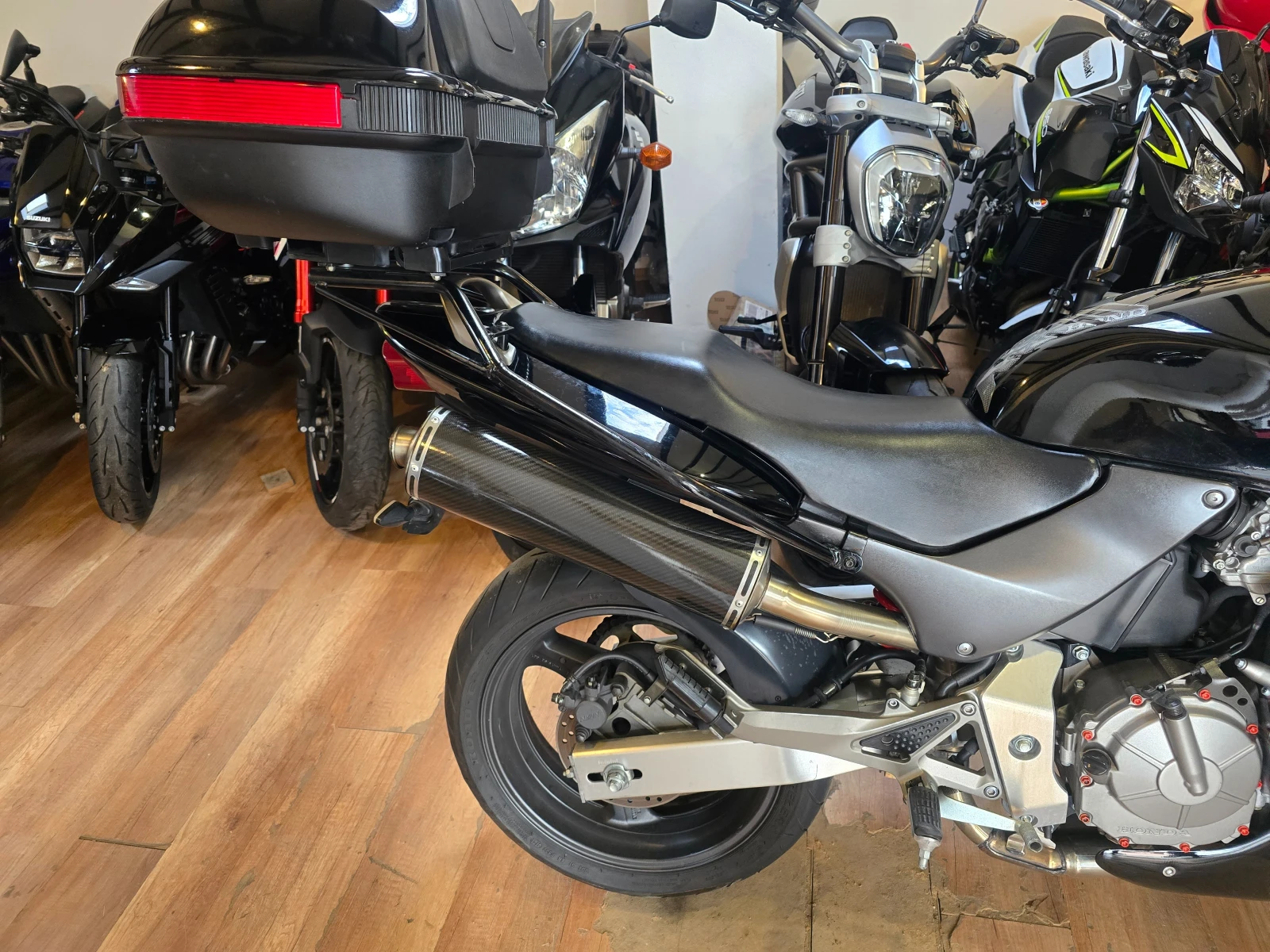 Honda Hornet 600 - изображение 3