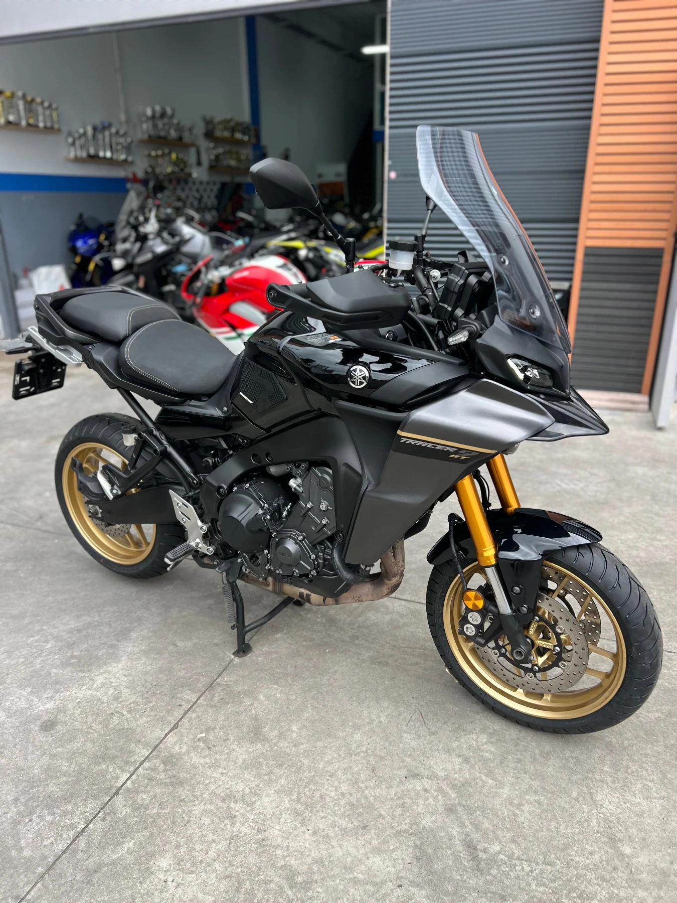 Yamaha Mt-09 Tracer 900GT, снимка 16 - Мотоциклети и мототехника - 54947382