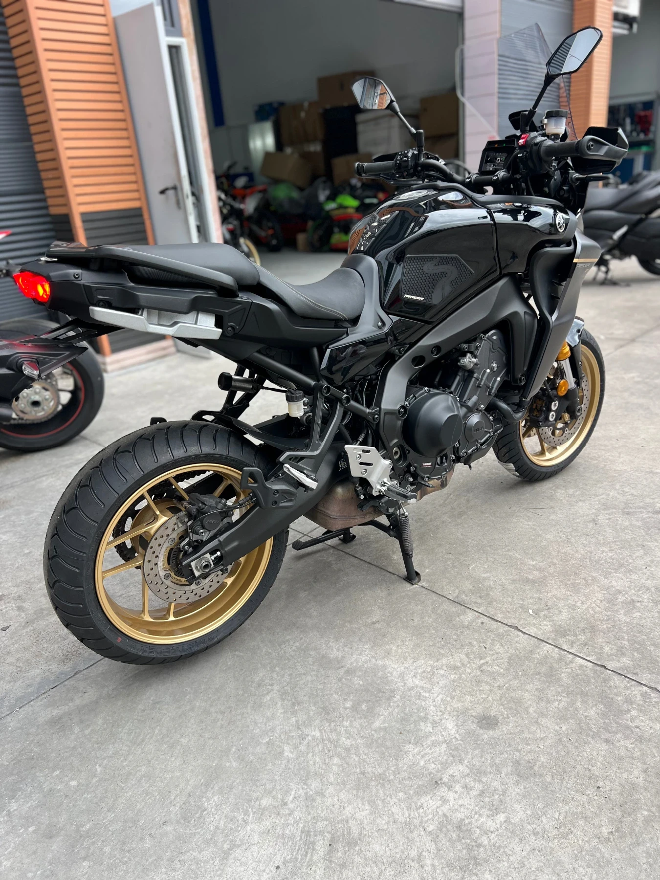 Yamaha Mt-09 Tracer 900GT, снимка 10 - Мотоциклети и мототехника - 54947382