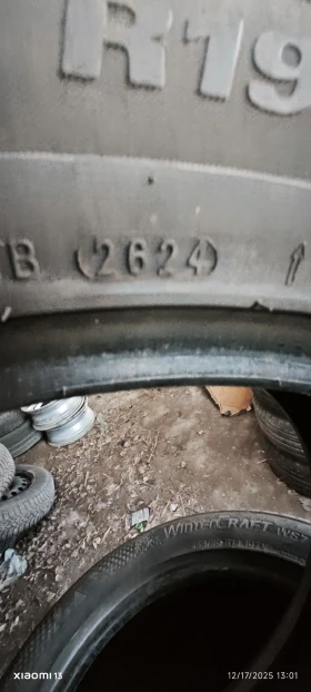 Гуми Зимни 255/50R19, снимка 2 - Гуми и джанти - 52887418