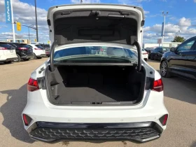 Audi A3 40 Progressiv* QUATTRO * S Line Sport Pckg, снимка 9