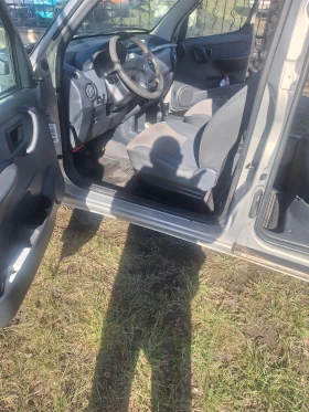 Citroen Berlingo 2.0 hdi klima - 1500 € / 2933.74 лв. - 84114089 5