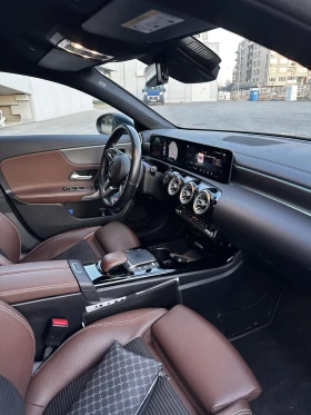 Mercedes-Benz CLA 180 ПЕРФЕКТЕН!/ Ambient light / FULL екстри  - 22750 € / 44495.13 лв. - 53466557 8