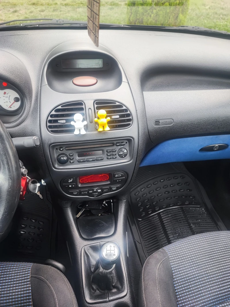 Peugeot 206 КАБРИОЛЕТ, снимка 14 - Автомобили и джипове - 47314692