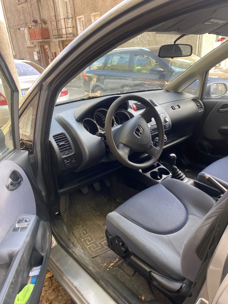 Honda Jazz, снимка 8 - Автомобили и джипове - 47530073