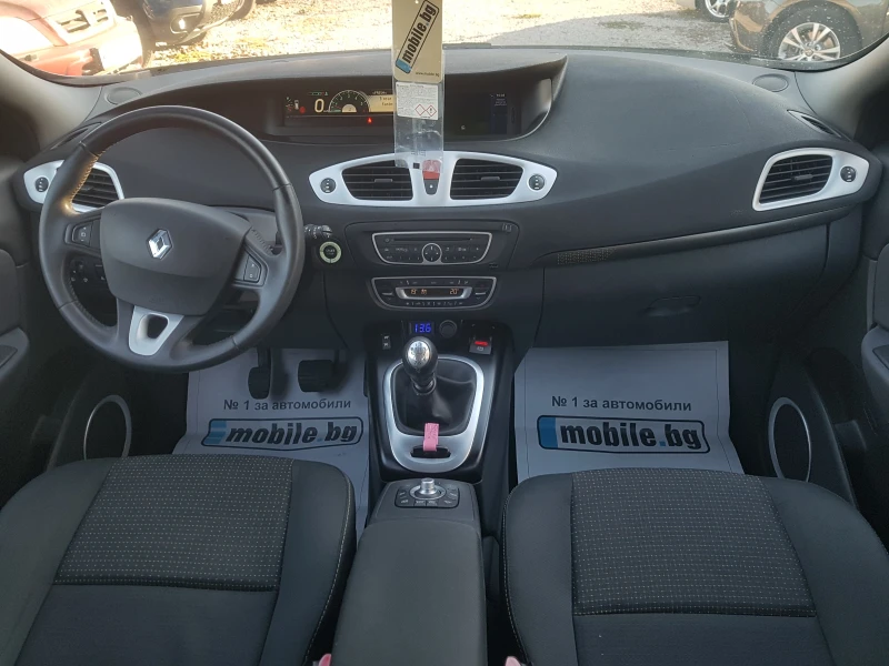 Renault Scenic 1.9DCI, снимка 11 - Автомобили и джипове - 48048507