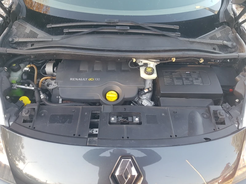 Renault Scenic 1.9DCI, снимка 15 - Автомобили и джипове - 48048507