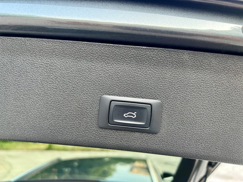 Audi A4 3.0TDI S-line , снимка 10 - Автомобили и джипове - 50654363