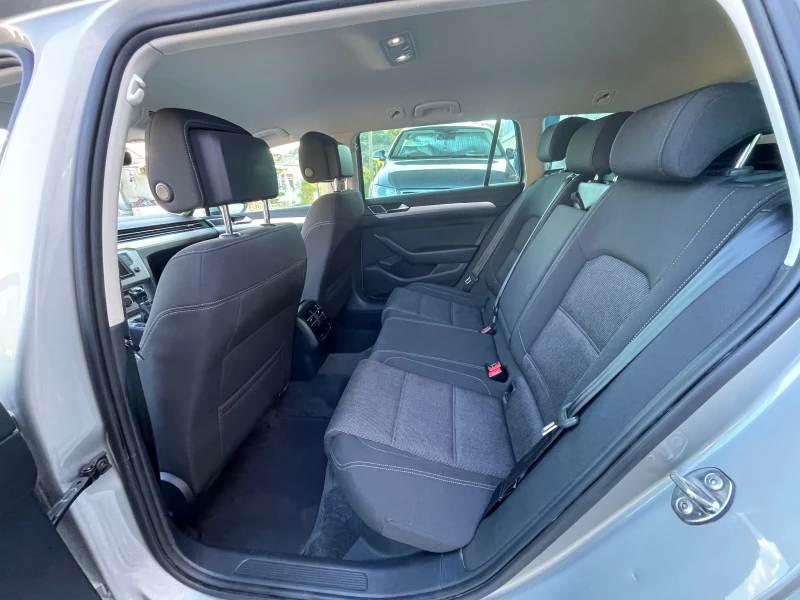 VW Passat B8, снимка 10 - Автомобили и джипове - 52436886