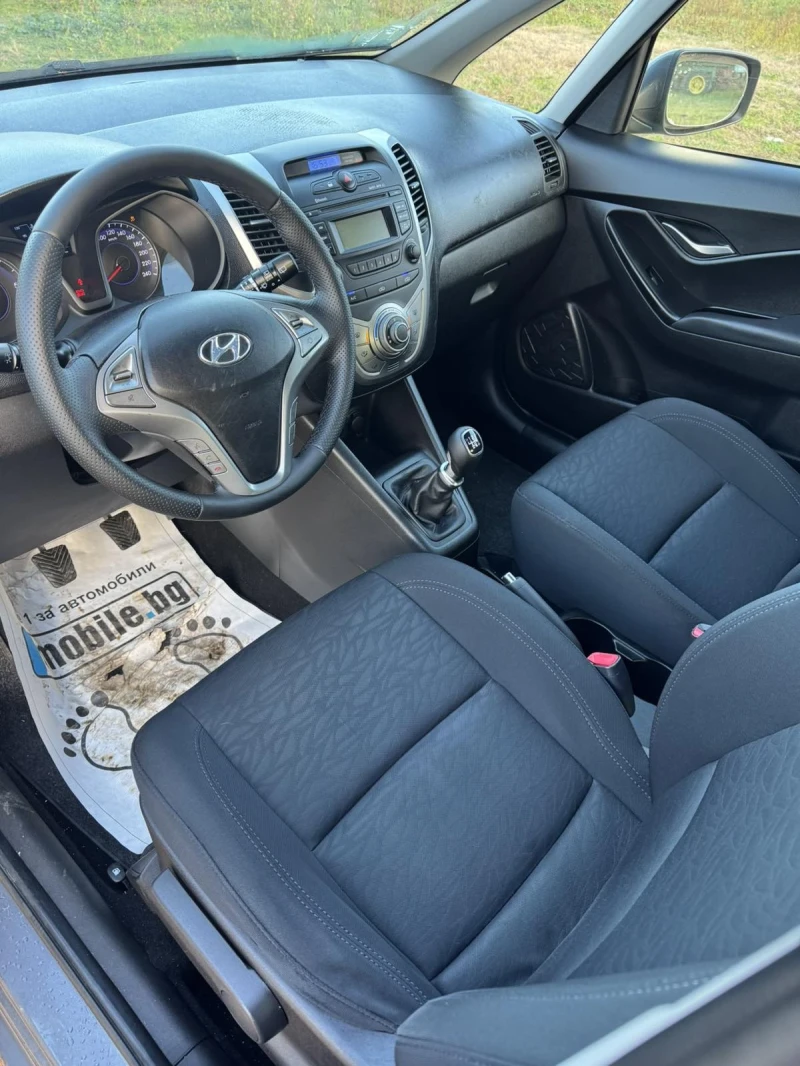 Hyundai Ix20 1.4CRDi, снимка 10 - Автомобили и джипове - 52844587