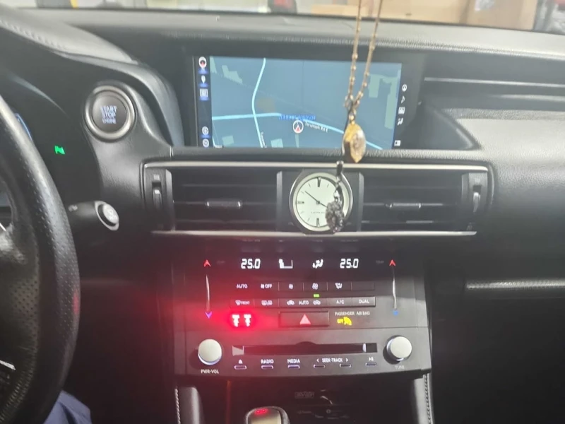 Lexus RC * 350 * CARFAX * БЕЗ ПЪРВОНАЧАЛНА ВНОСКА, снимка 9 - Автомобили и джипове - 52935172