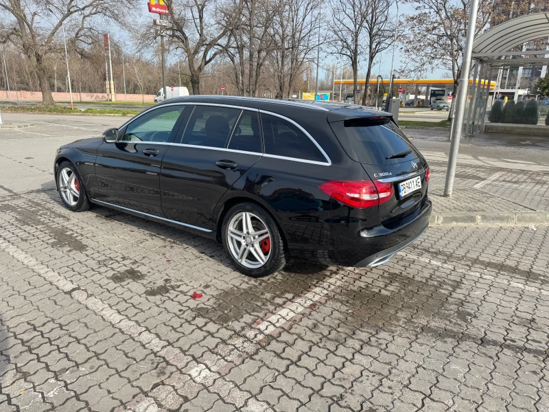 Mercedes-Benz C 300, снимка 4 - Автомобили и джипове - 53089347