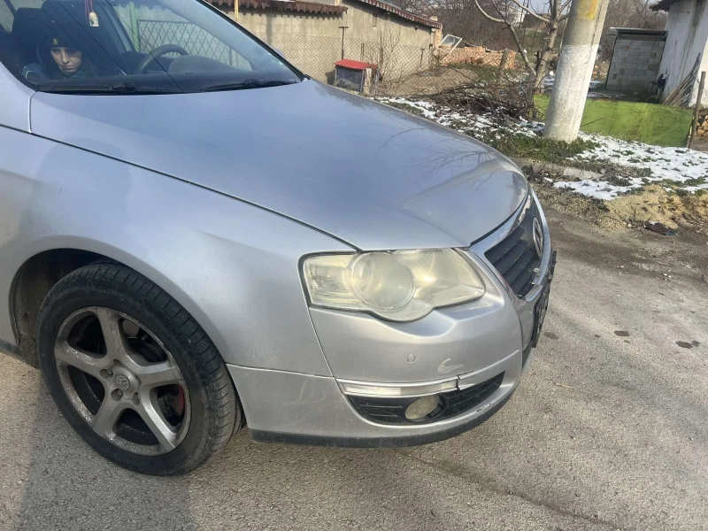 VW Passat B6 2.0 TDI AutomaticDSG, снимка 8 - Автомобили и джипове - 53143342