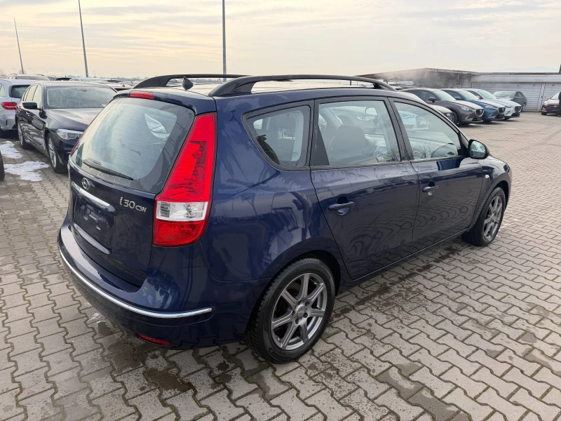 Hyundai I30 1.6i NAVI EURO 4, снимка 6 - Автомобили и джипове - 53354216