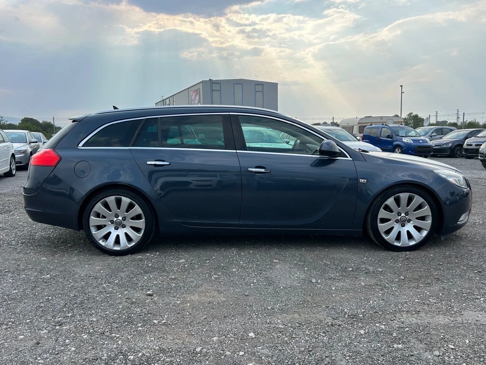 Opel Insignia 2.0TDCI* 160ps* EURO5a - изображение 6