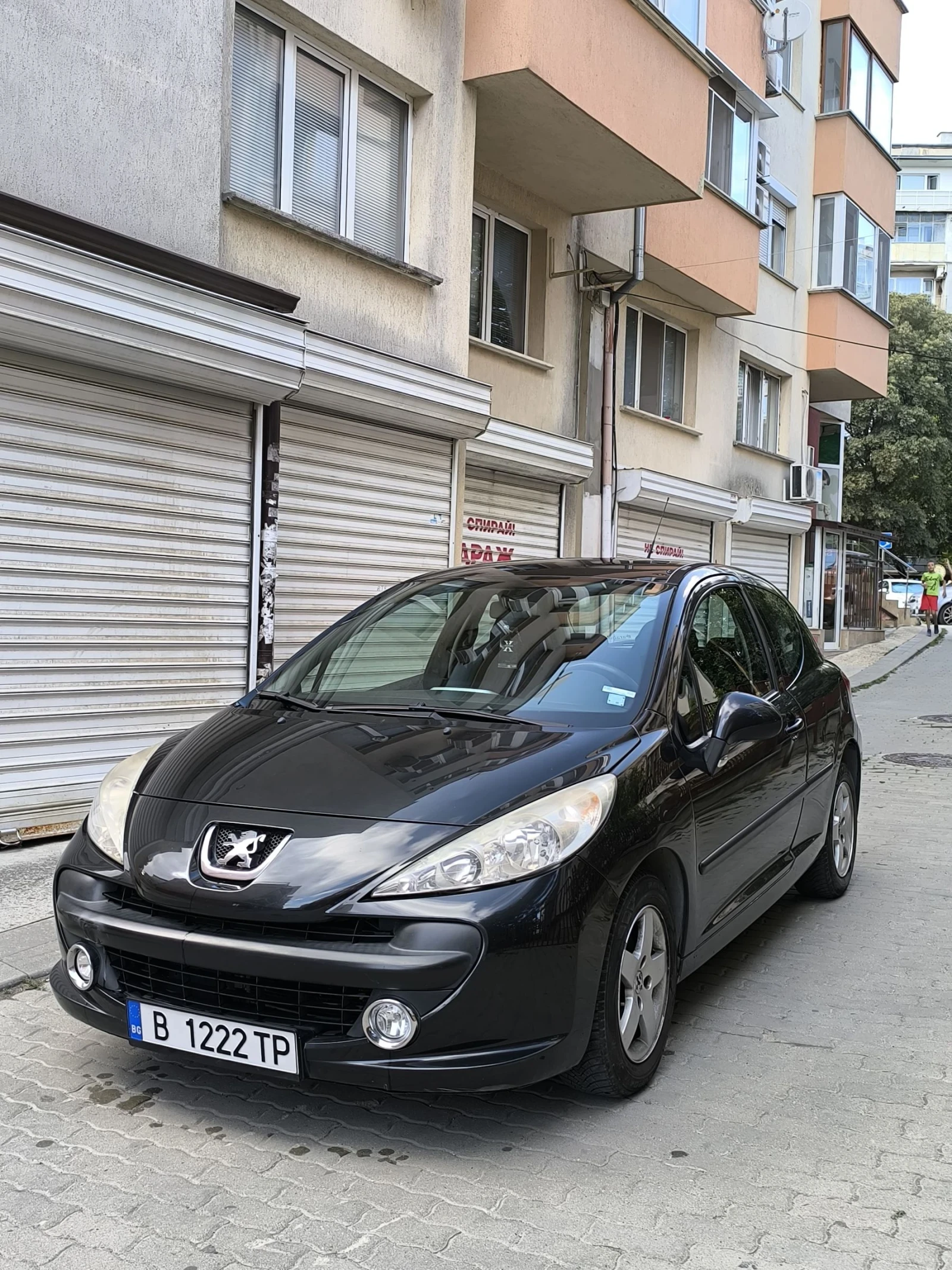 Peugeot 207 1.4 бензин 95 к.с. - изображение 2