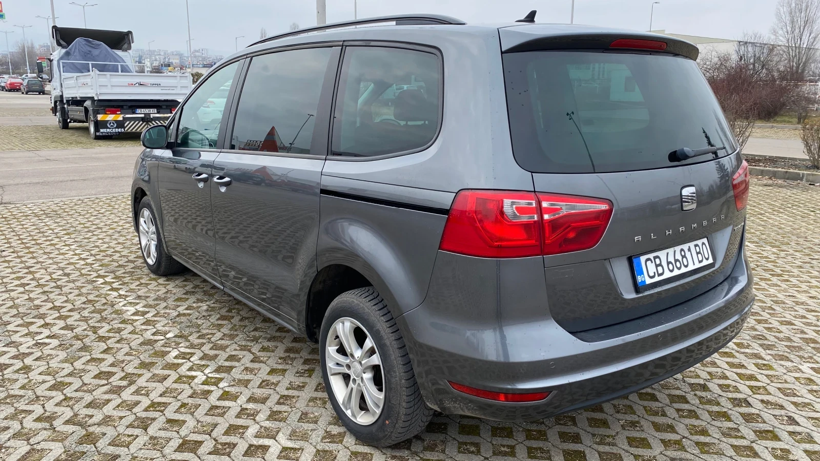 Seat Alhambra 2.0tdi DSG 190ps - изображение 4