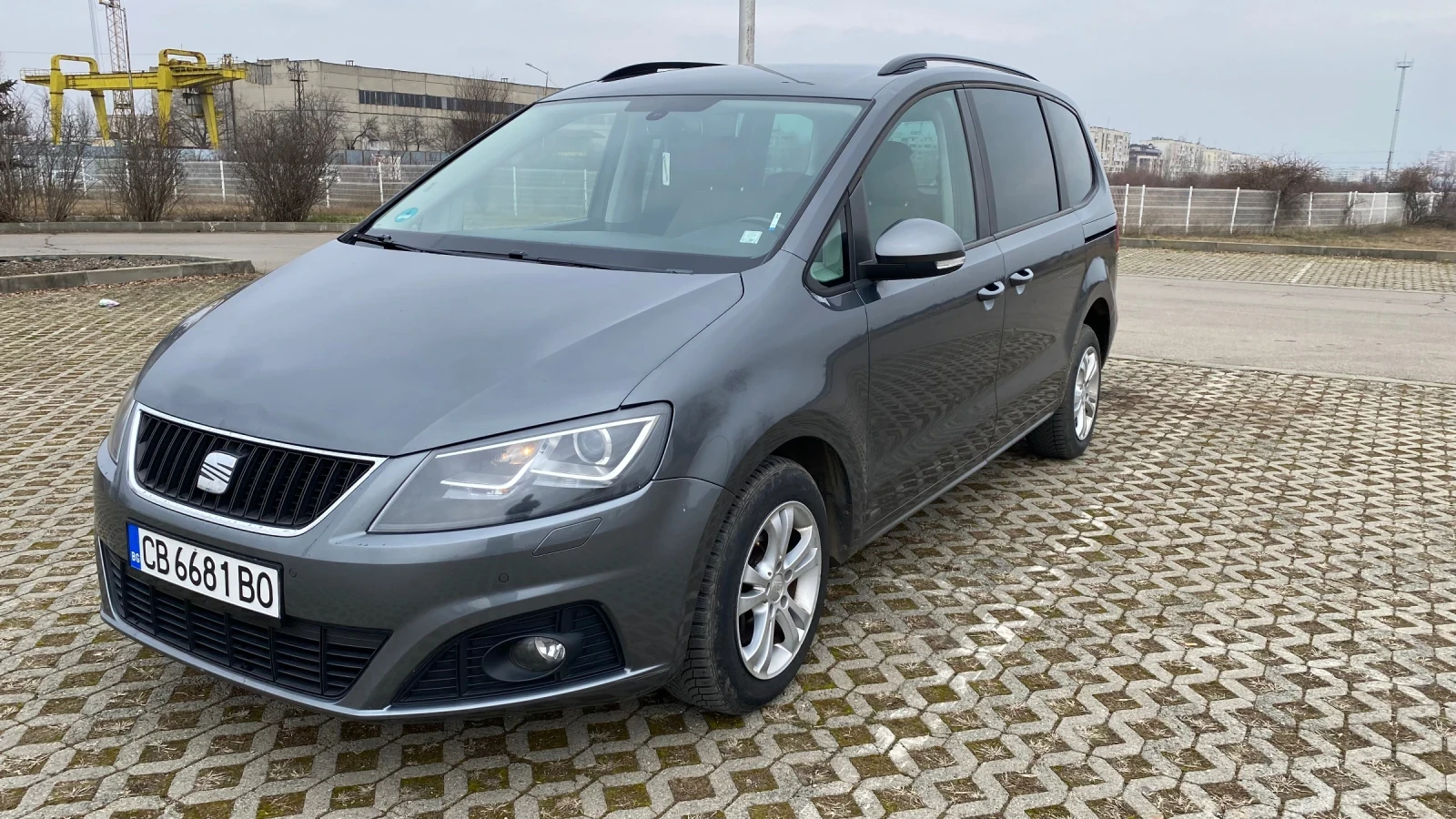 Seat Alhambra 2.0tdi DSG 190ps - изображение 3