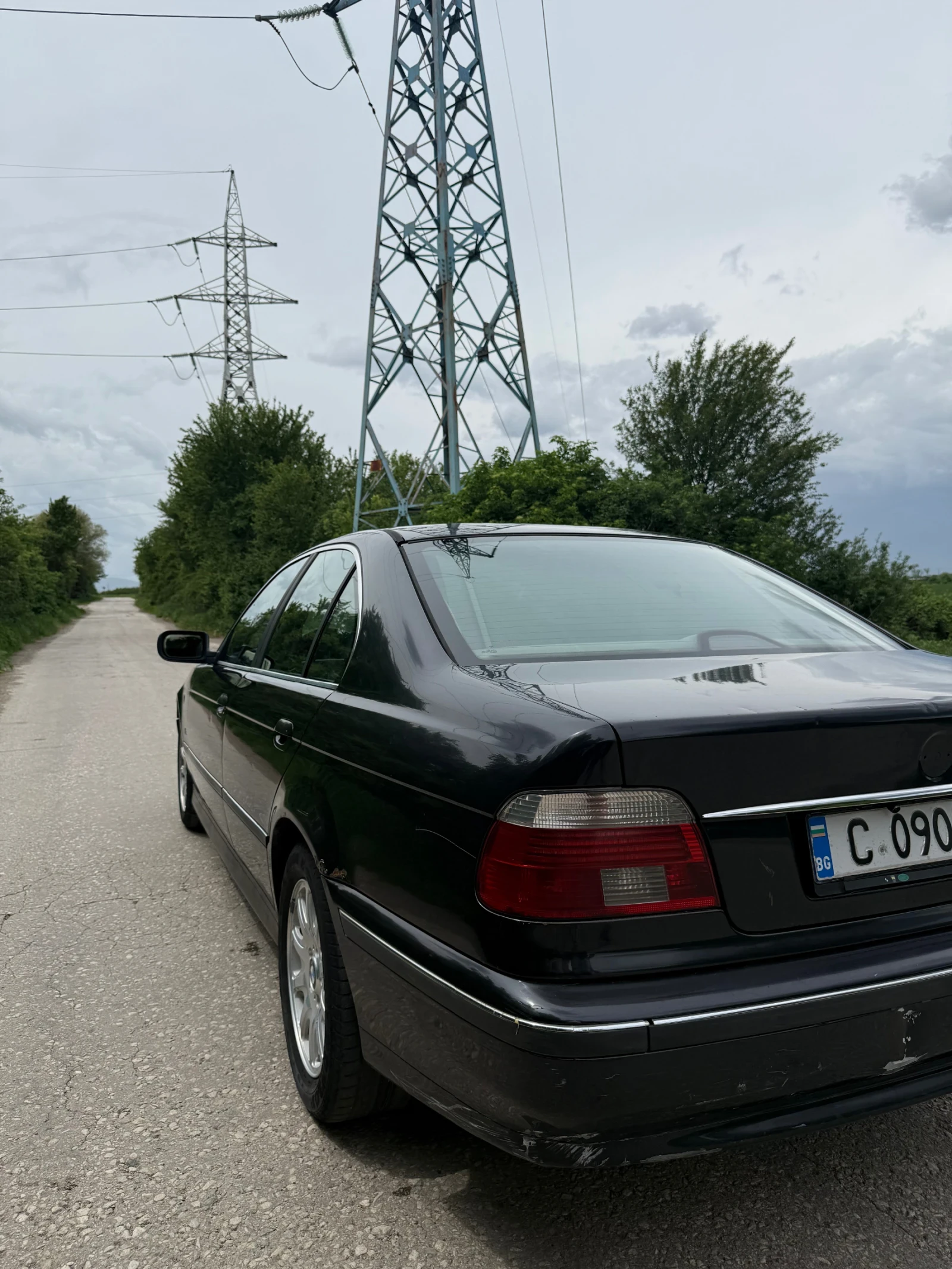BMW 523  - изображение 6