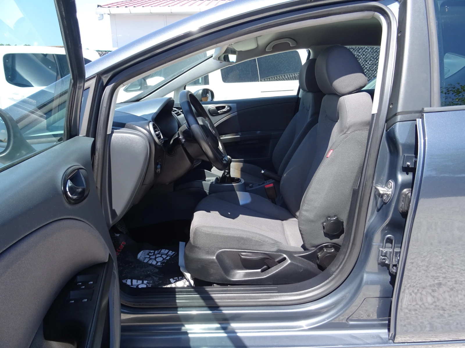 Seat Leon 1.6i 102kc 5. Style (MY09) | Mobile.bg   11