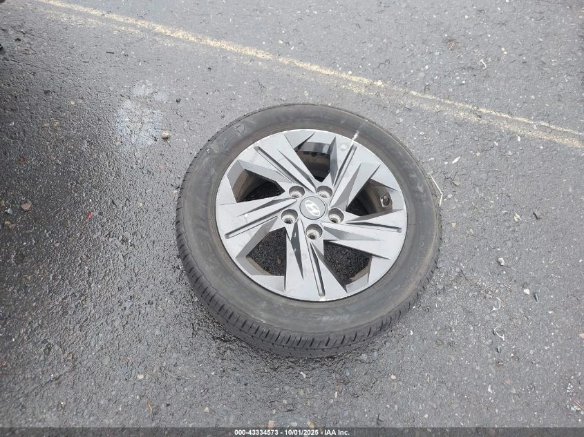 Hyundai Elantra 2.0L I-4 DOHC, VVT, 147HP Front Wheel Drive | Mobile.bg   4