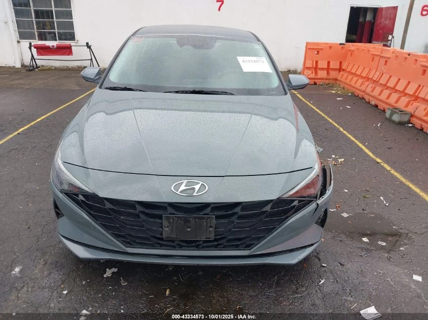 Hyundai Elantra 2.0L I-4 DOHC, VVT, 147HP Front Wheel Drive | Mobile.bg   5