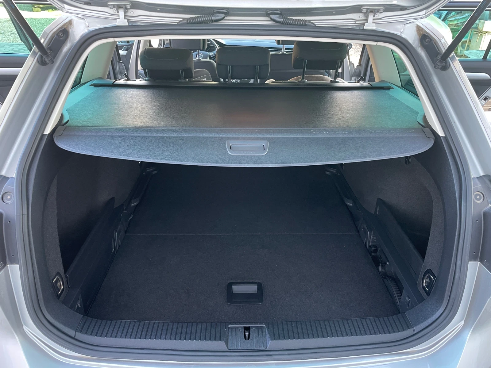 VW Passat B8 - изображение 7