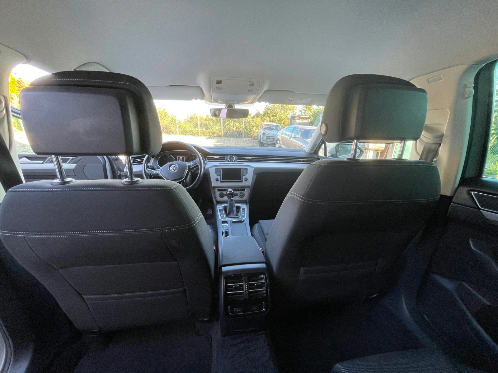 VW Passat B8 - изображение 9