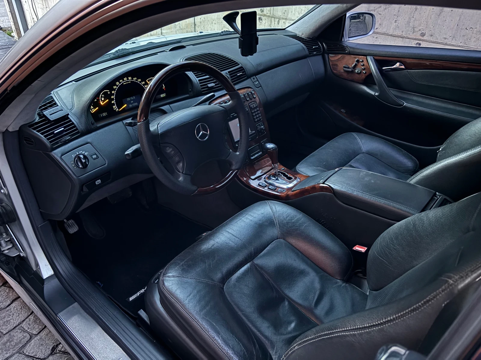 Mercedes-Benz CL 55 AMG  - изображение 7