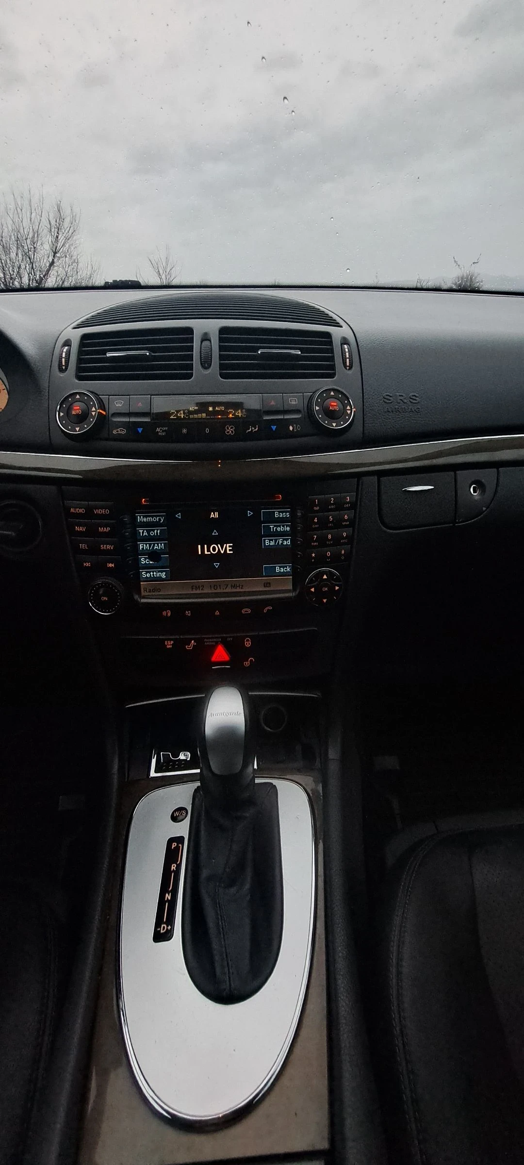 Mercedes-Benz E 270  - изображение 10