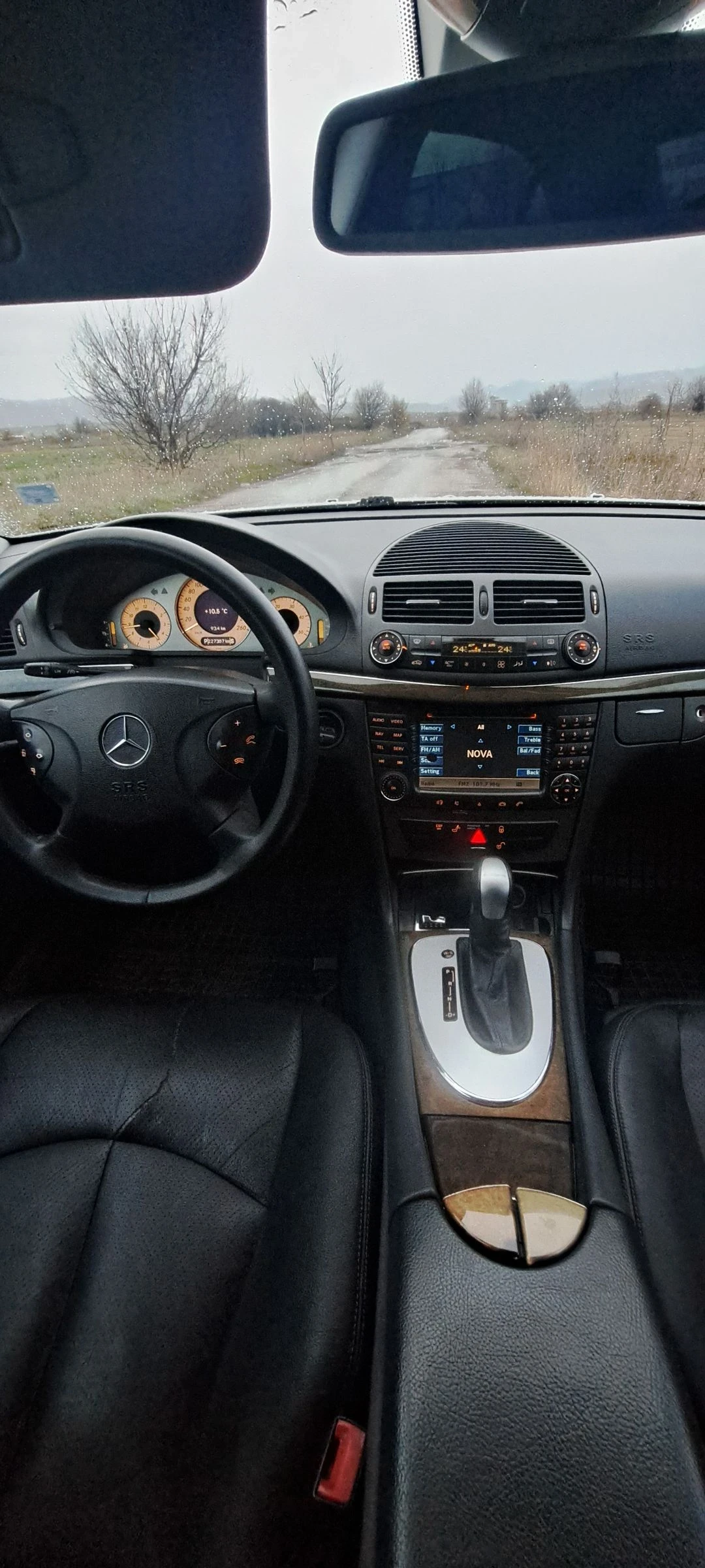 Mercedes-Benz E 270  - изображение 7